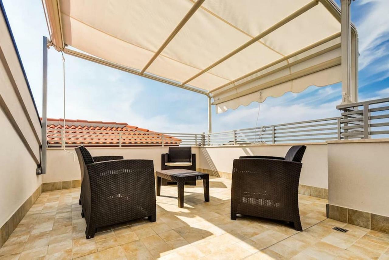 Penthouse 104 Sea View -Magnolia Holidays Alghero Exterior foto